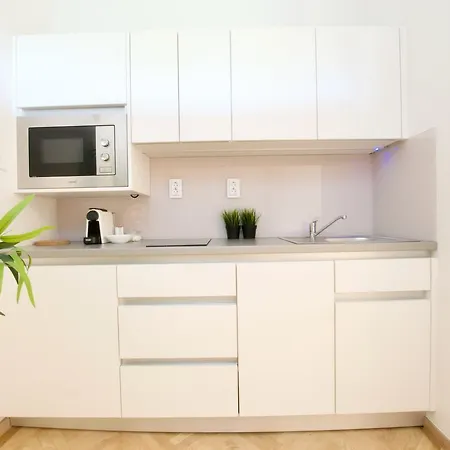Europest Luxury Apartment *